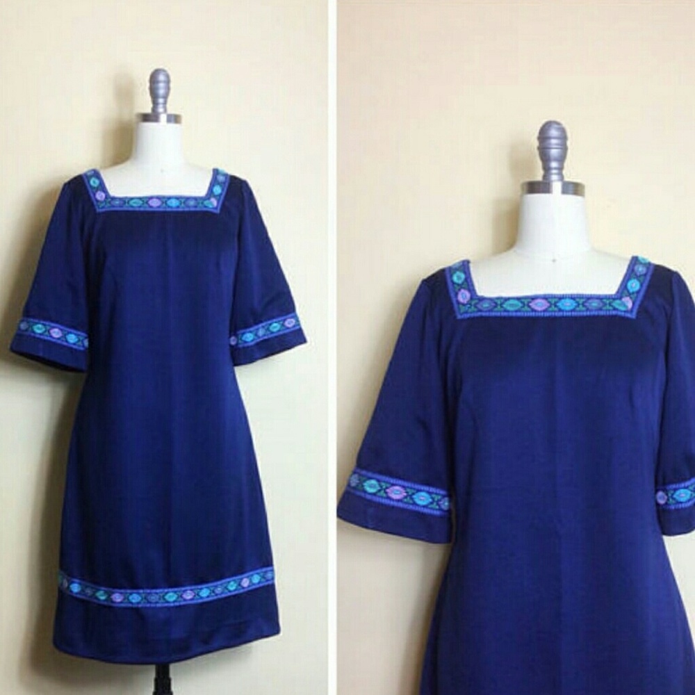 Vintage Folk Mini Dress – Blue & Purple Floral Trim – Size M